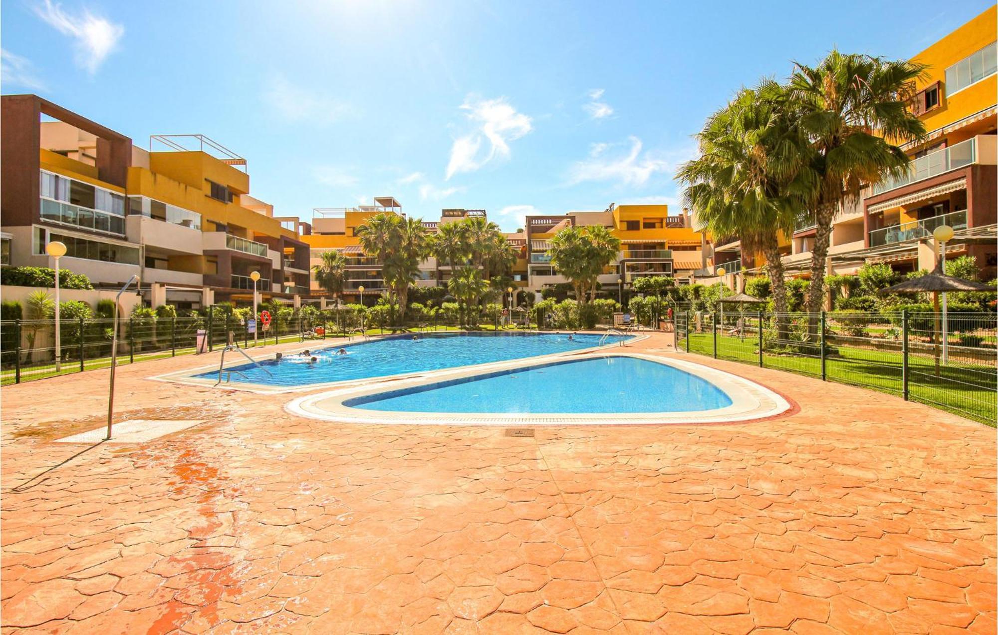 Awesome Apartment In Orihuela With Kitchen Playa Flamenca Extérieur photo